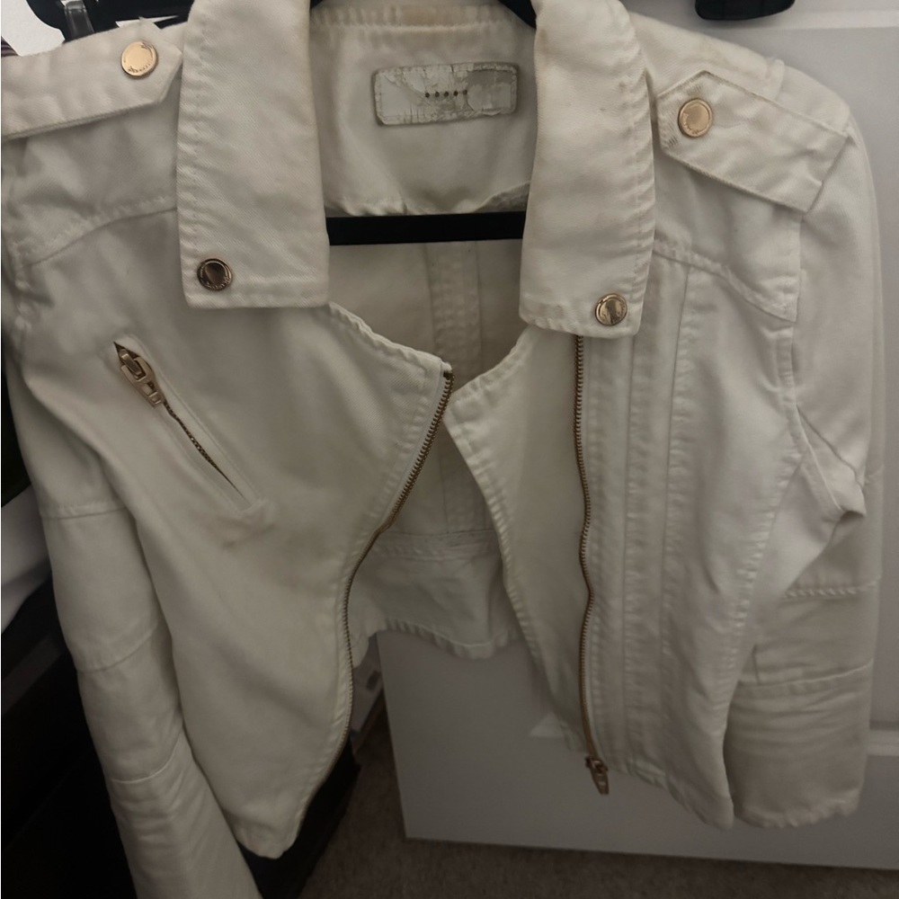 Stylish Cream Women's Jacket